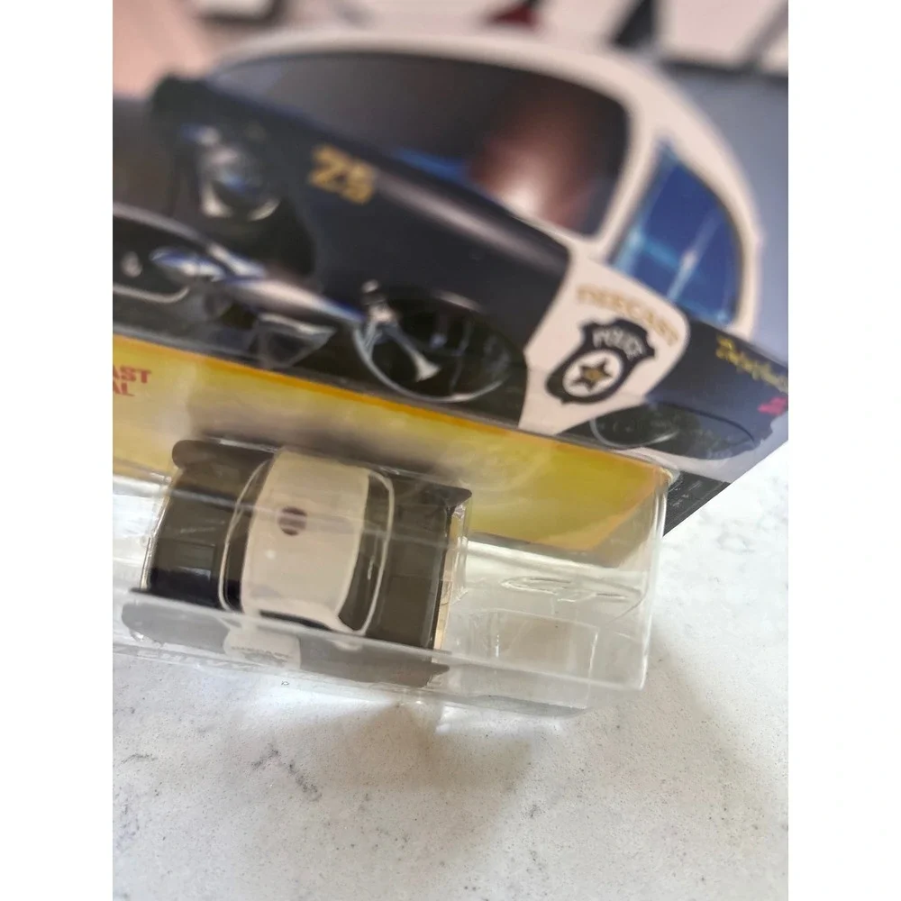 CarTuned Series 8 Cop Cruisers 57 Chevy Bel Air 06 Diecast Metal Police Car